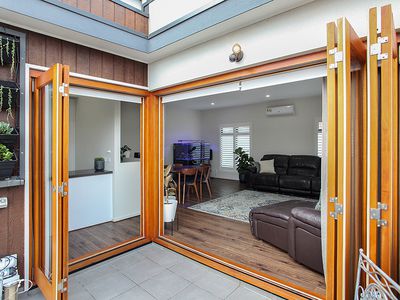 2 / 25 Eirene Street, Yarraville
