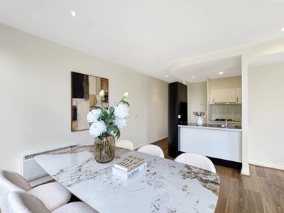 19 / 355 Rathdowne Street, Carlton
