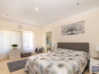 239 South Coast Highway, Gledhow