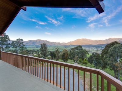25 Buckland Street , Tawonga South