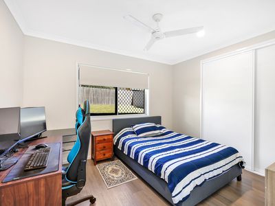 20 Linden Cres, Qunaba