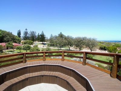 2 Tide Way , Singleton