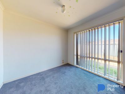 4 Lockwood Mews , Kangaroo Flat