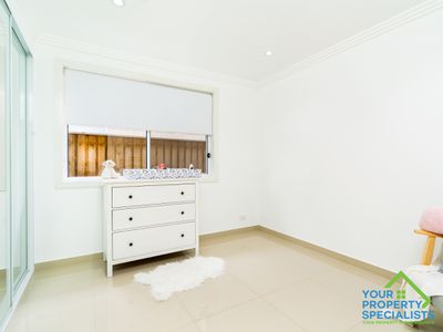 21 Devlin Drive, Gledswood Hills