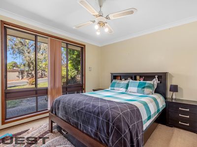 5 Copperfield Drive, Ambarvale