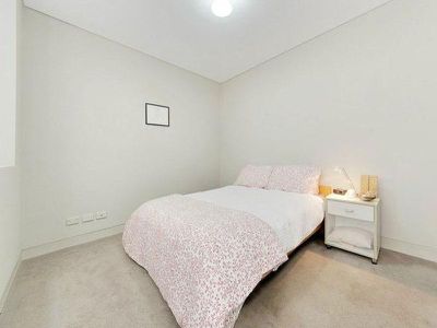 303 / 11 Chandos Street, St Leonards