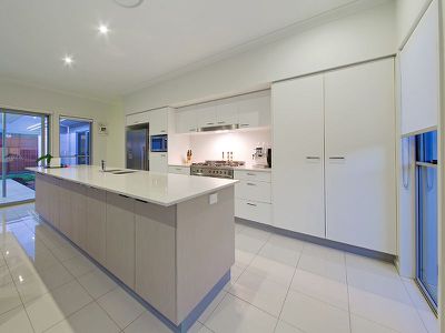 3 Swan Court, Wakerley