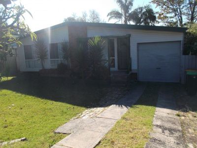 32 Bradman Avenue, Warilla
