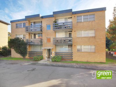 33 / 24-26 Meadow Crescent, Meadowbank