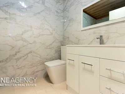 240 Freeman Rd, Inala