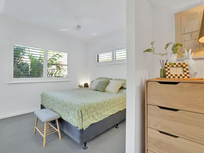 2210 / 40-42 Clifton Road, Clifton Beach