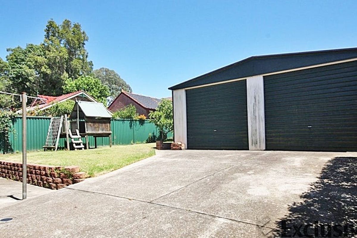 31 Nirranda Street, Concord West