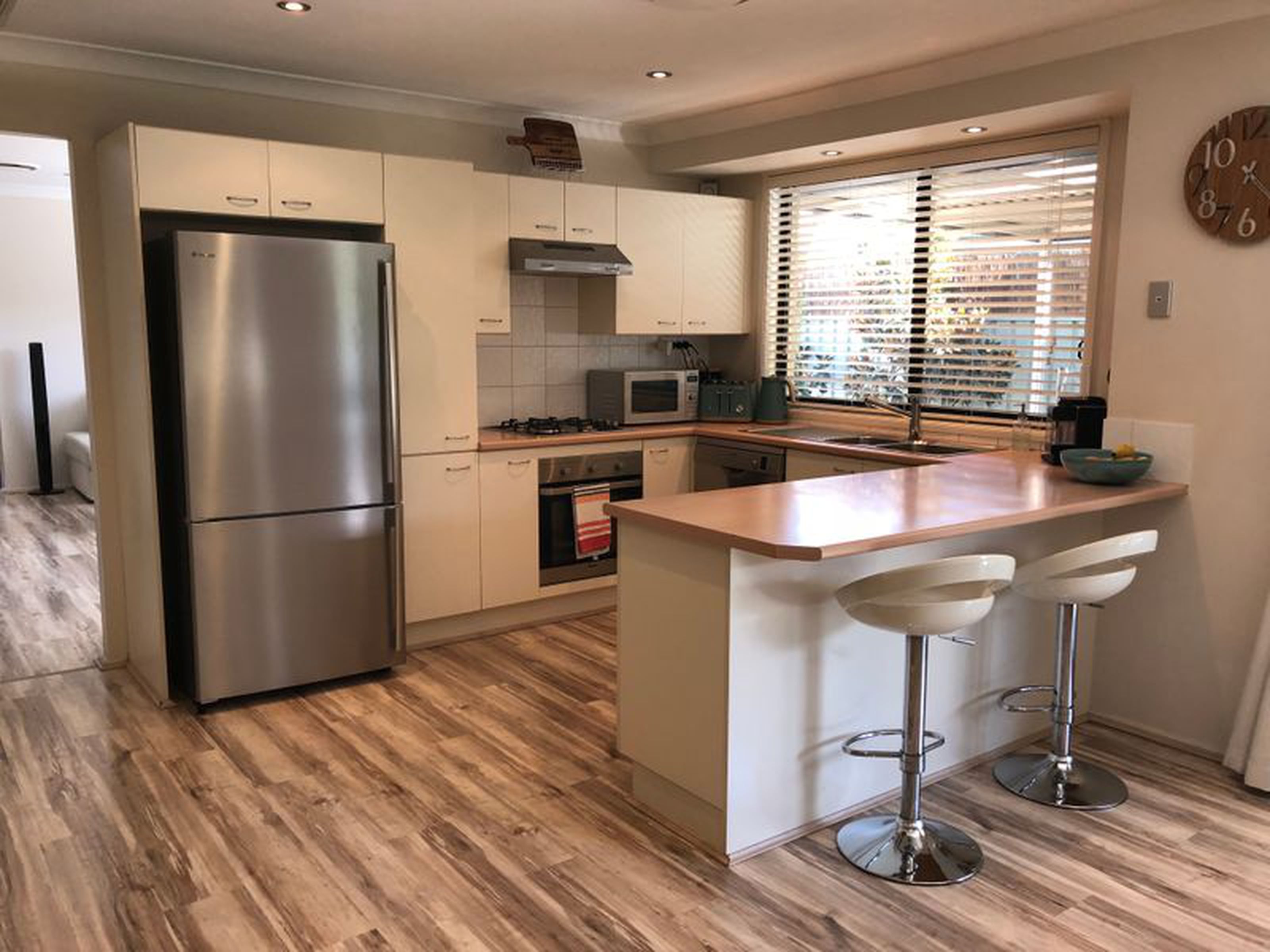5 Talara Avenue, GLENMORE PARK