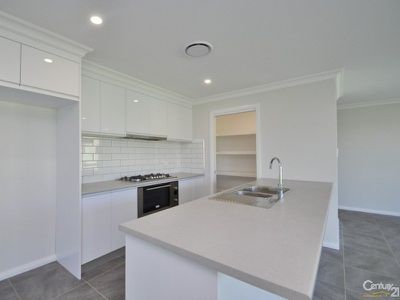 2 Venetian Court, Dubbo