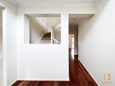 3 Saint Claire Walk, Doncaster East