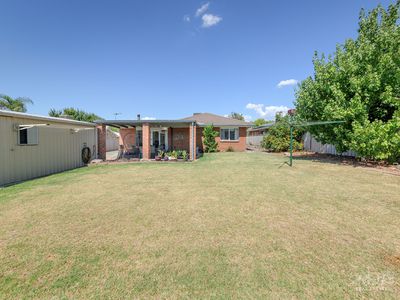 16 FLAX STREET, Baranduda