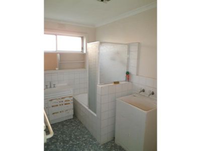 1 / 28 Salisbury Street, Werribee