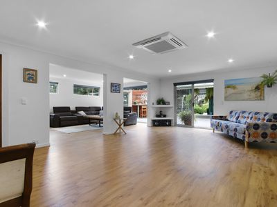 6 Lloyd Place, Mystery Bay