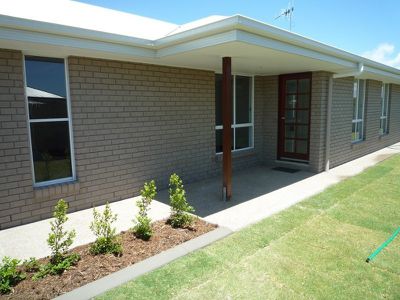 12 Whipbird Court, Woodgate