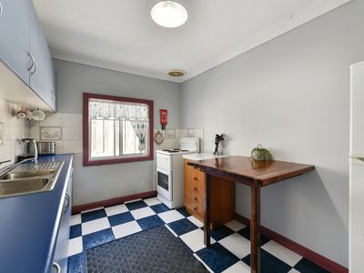 20 Lake Terrace East, Mount Gambier