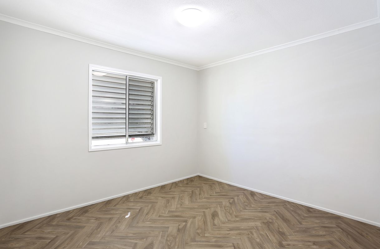 83 Pumicestone Road, Caboolture Oxbridge Global Real Estate, Finance