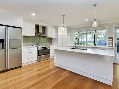 8 Honeyeater Court, Longreach