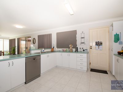 28 Susan Court, Yakamia