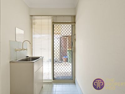 17 Adana Elbow, Kenwick