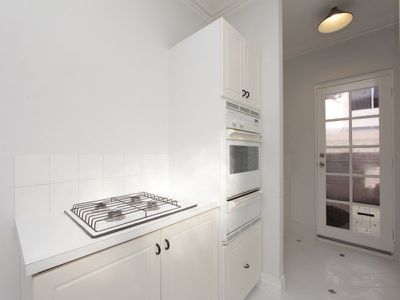 2 / 19 Kitchener Avenue, Burswood