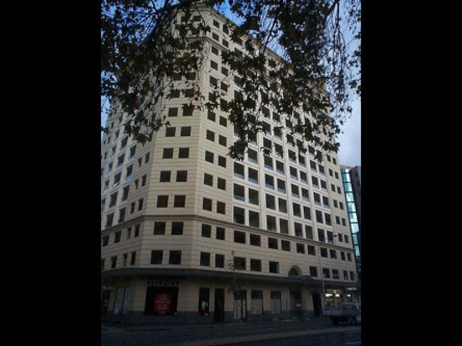 705 / 242 Elizabeth Street, Surry Hills