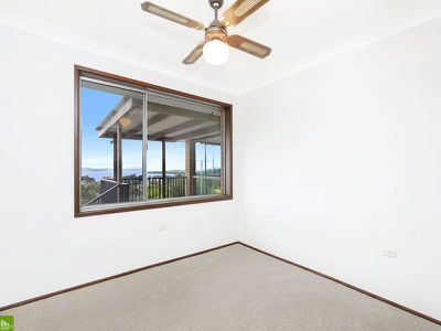 18 Thirroul Road, Kanahooka