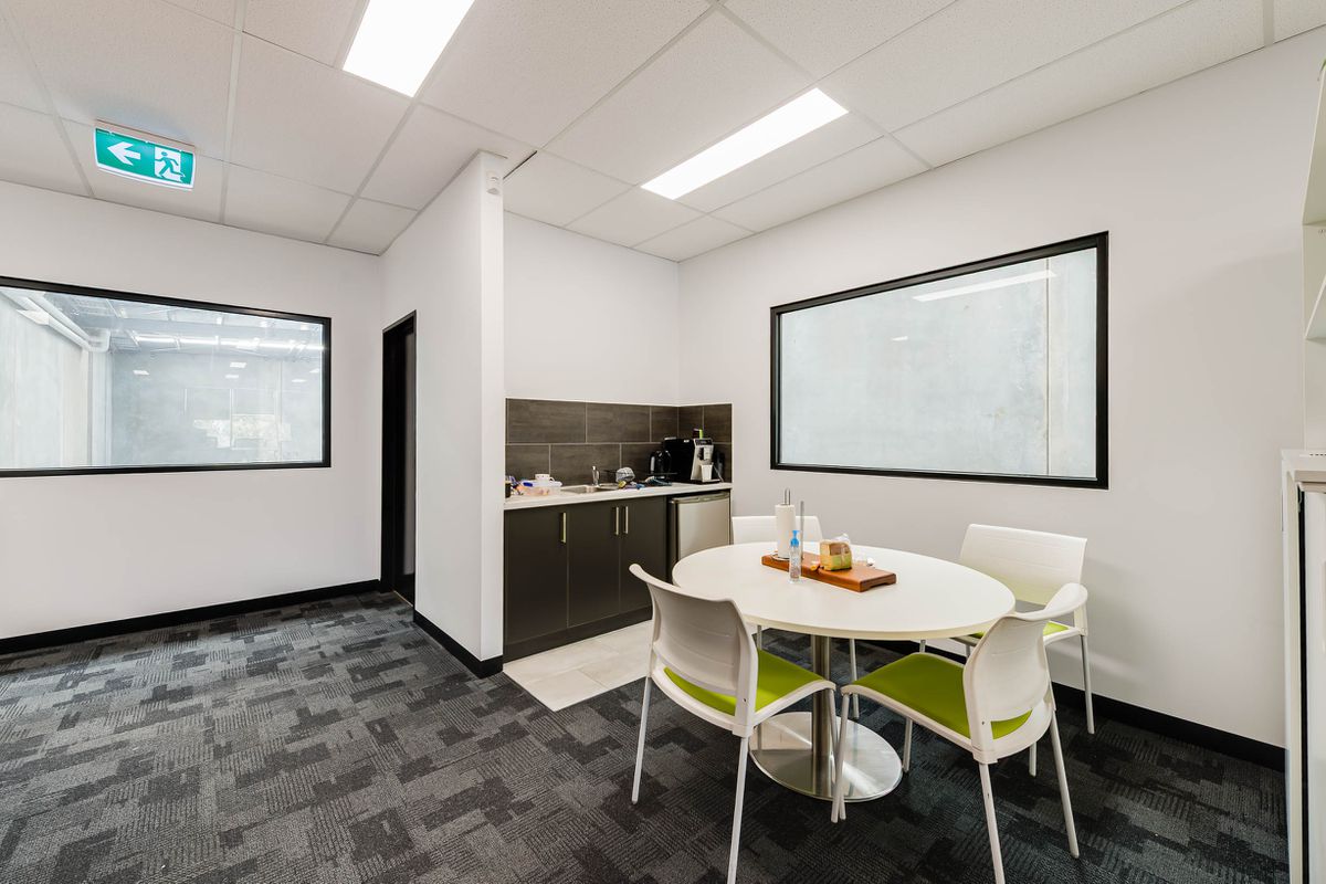 2 / 26 Albemarle Street, Williamstown North