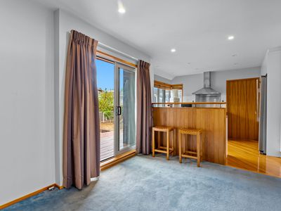 11 Katui Street, Castor Bay