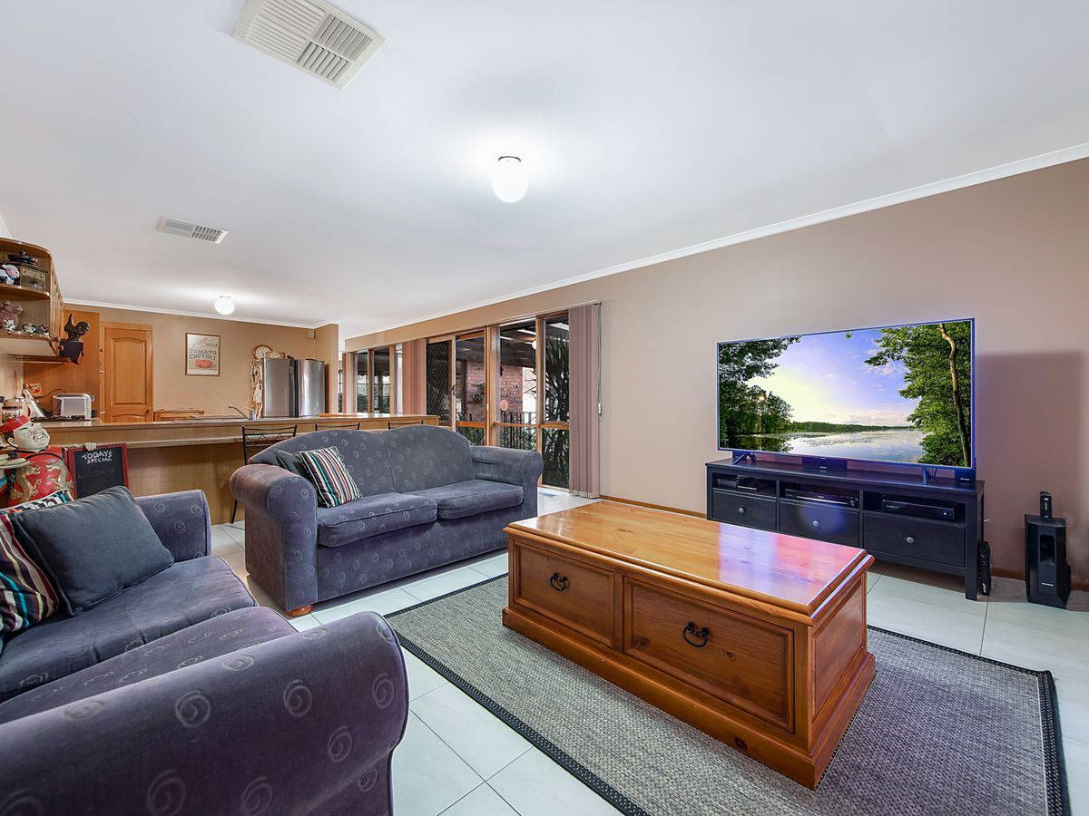 42 McKeon Circuit, Dandenong North