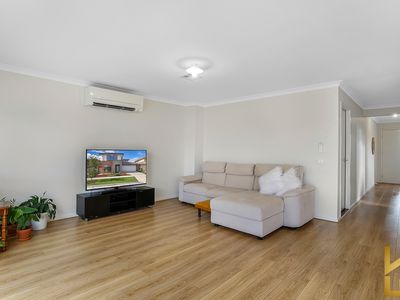 33 Charlwood Promenade, Werribee