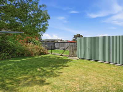 10 Archer Crescent, George Town