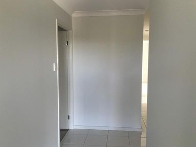 10 Leigh Street, Dakabin