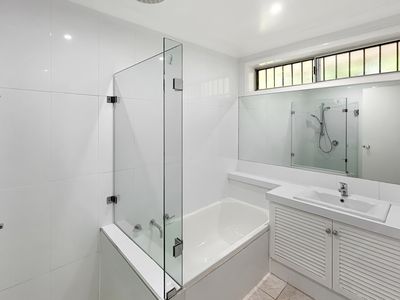 38 Stonehaven Avenue, Dubbo
