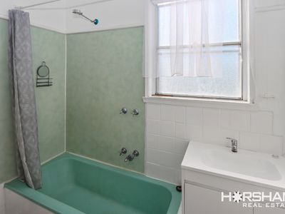 28 Winifred Street, Horsham