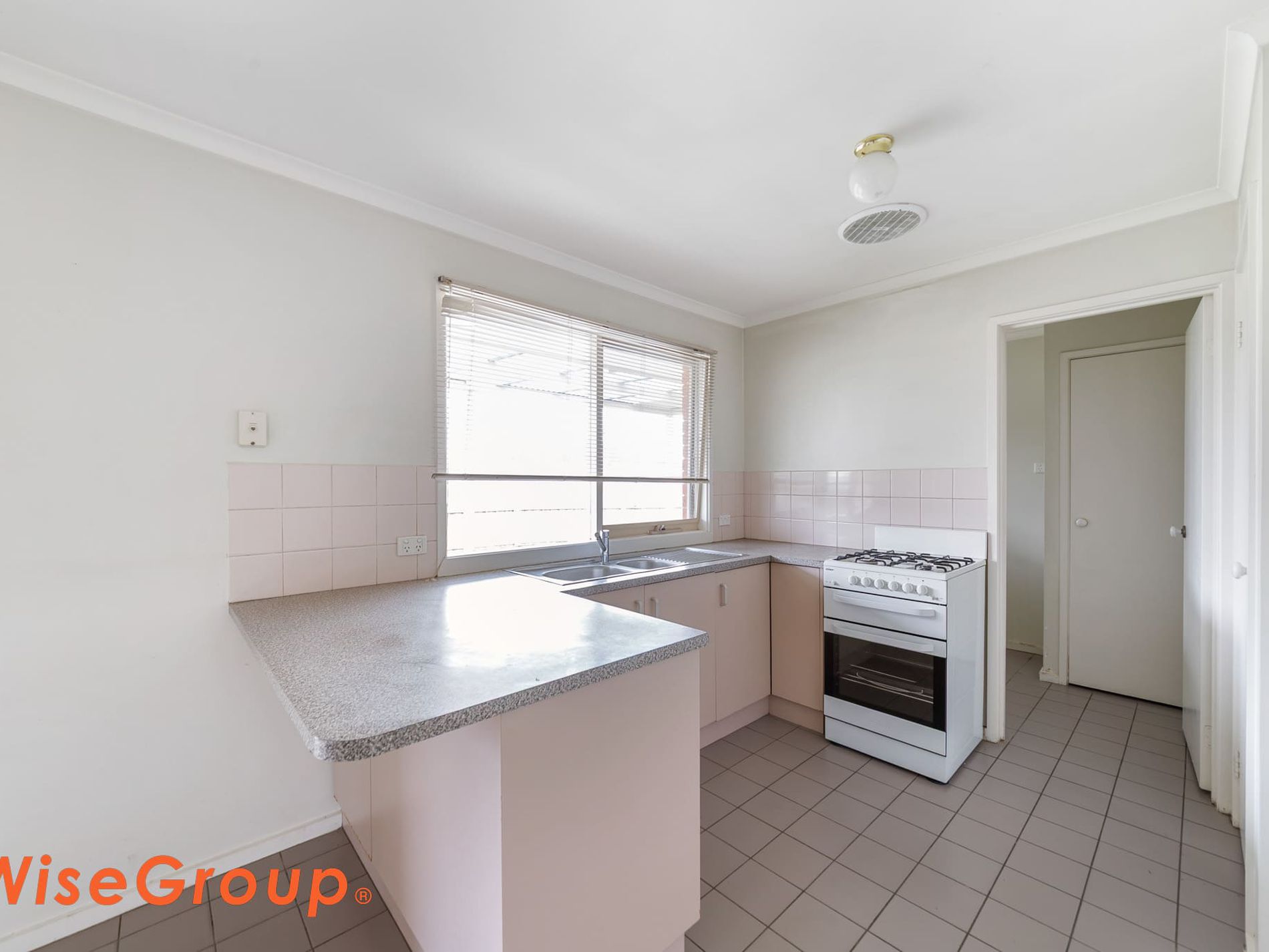 26 Sharpe Court, Berwick, Berwick - Thumbnail 3