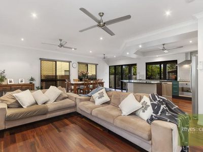 52 Lakeshore Circuit, Idalia