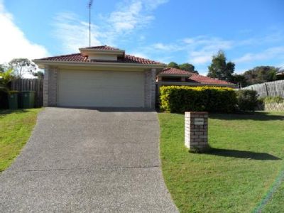 25 Easter Crescent, Pacific Pines