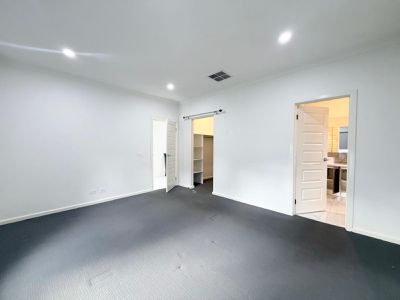 7 Canal Way, Craigieburn