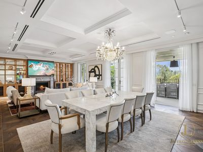 2 / 147 Darling Point Road, Darling Point