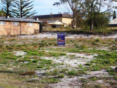 50-56 Manning Street, Tuncurry