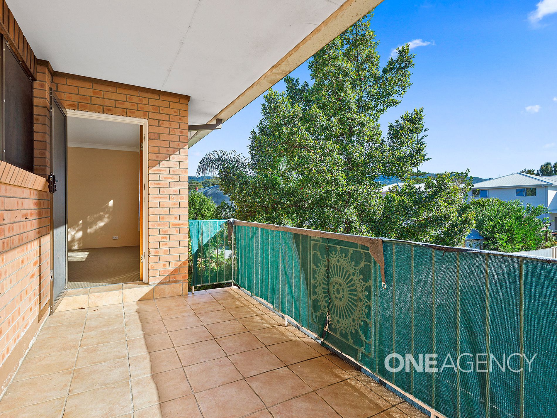 8/23 Montague Street, Fairy Meadow One Agency Elite Property Group