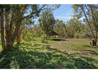 400 McKinnon Drive, Cooroibah