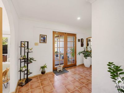 8 Laurina Drive, Darawank