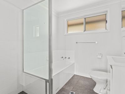 13 Birra Drive, Oak Flats