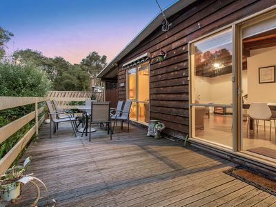 17 Roslyn Avenue, Rye